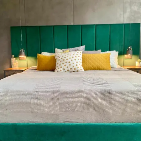 W Centrum 65 M2 * Çestohova