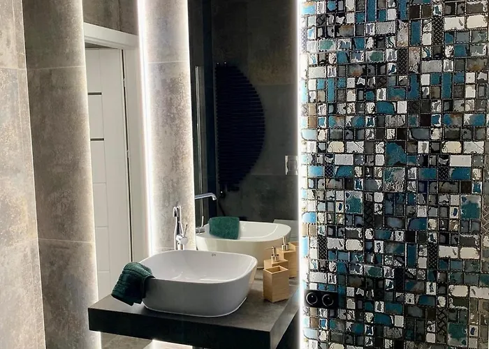 W Centrum 65 M2 Çestohova